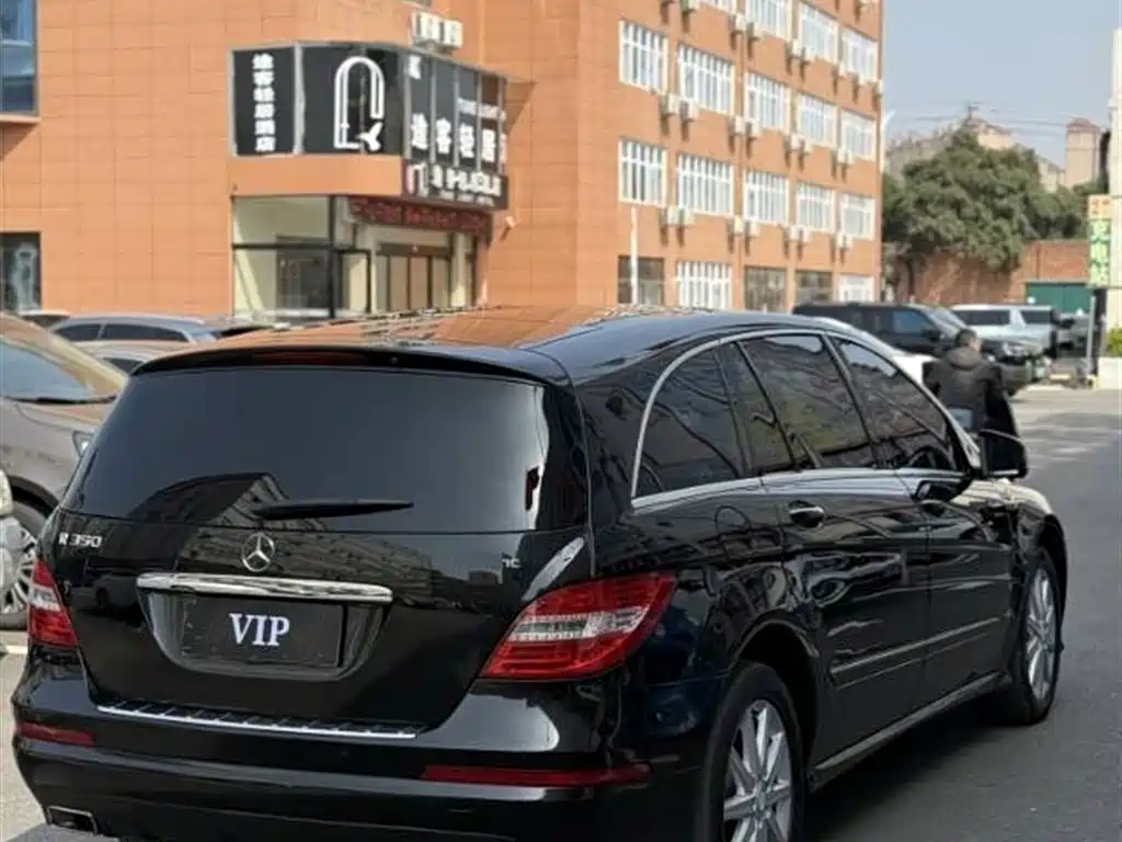 Mercedes-Benz R-Class 2010 R 350 L 4MATIC фото 8