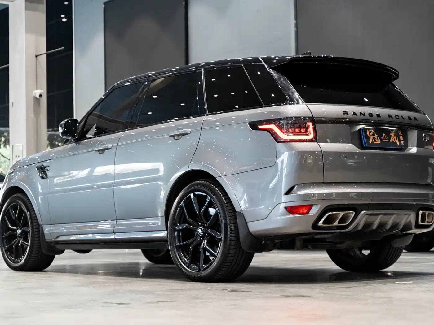 Land Rover Range Rover Sport 2021 5.0 SC V8 SVR фото 5