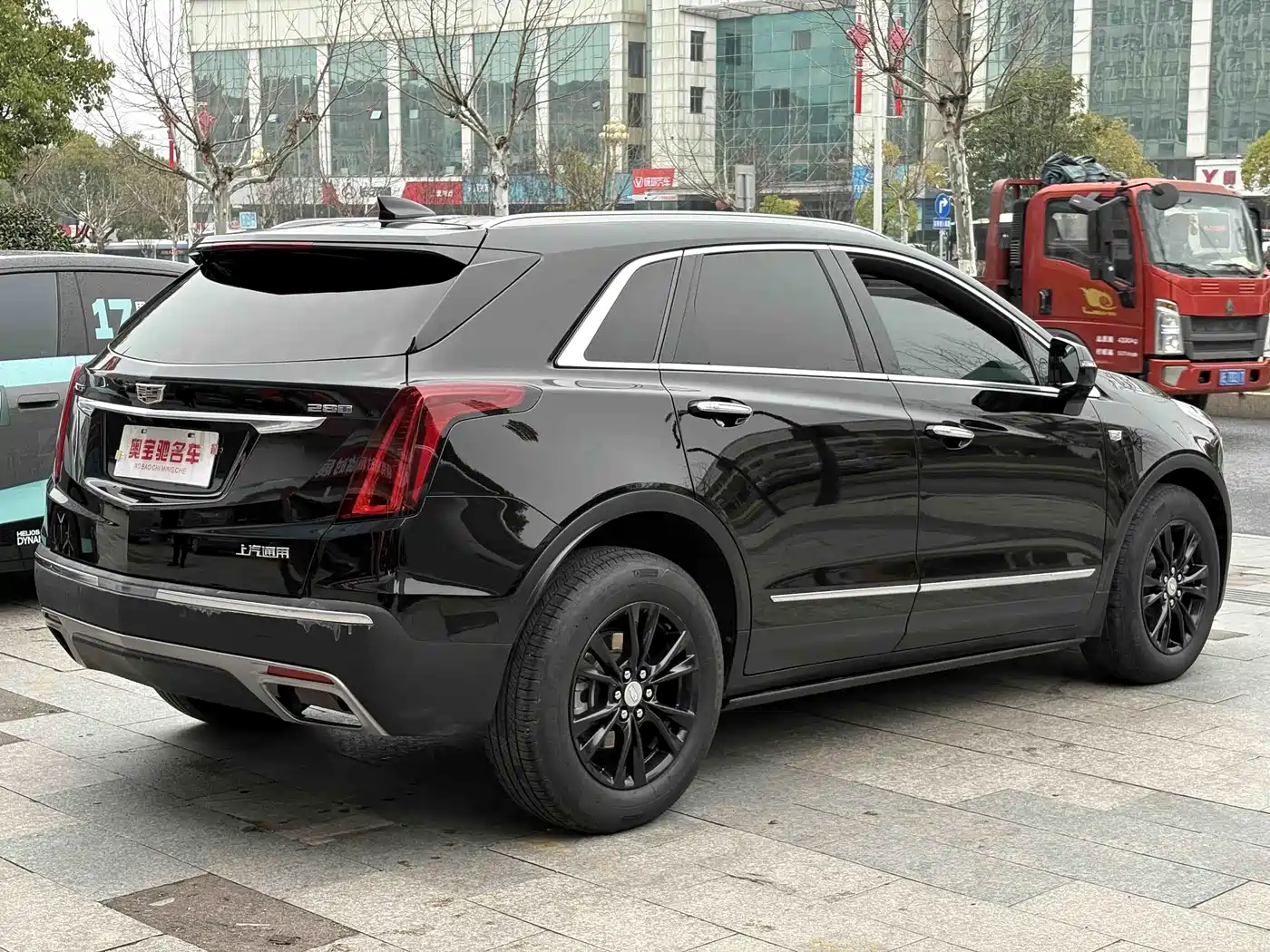 CADILLAC XT5