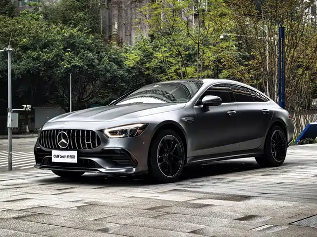 MERCEDES-BENZ AMG GT