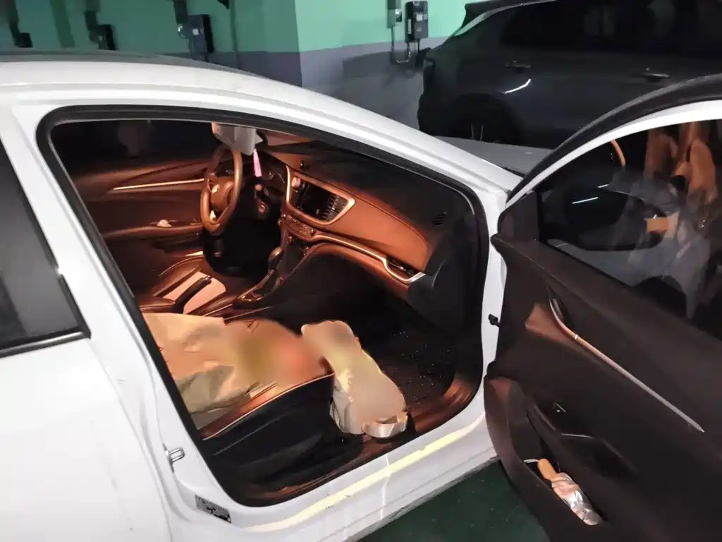 Фото 20 - Buick Excelle