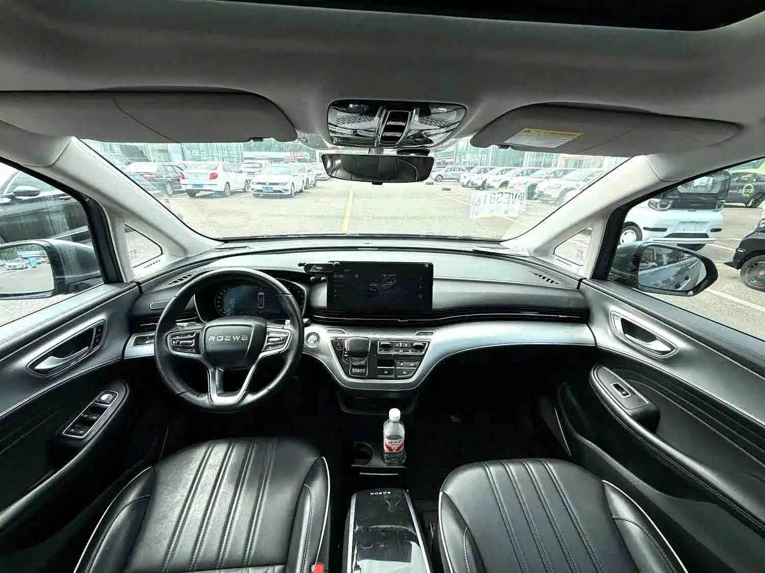 Фото 8 - Roewe iMAX8