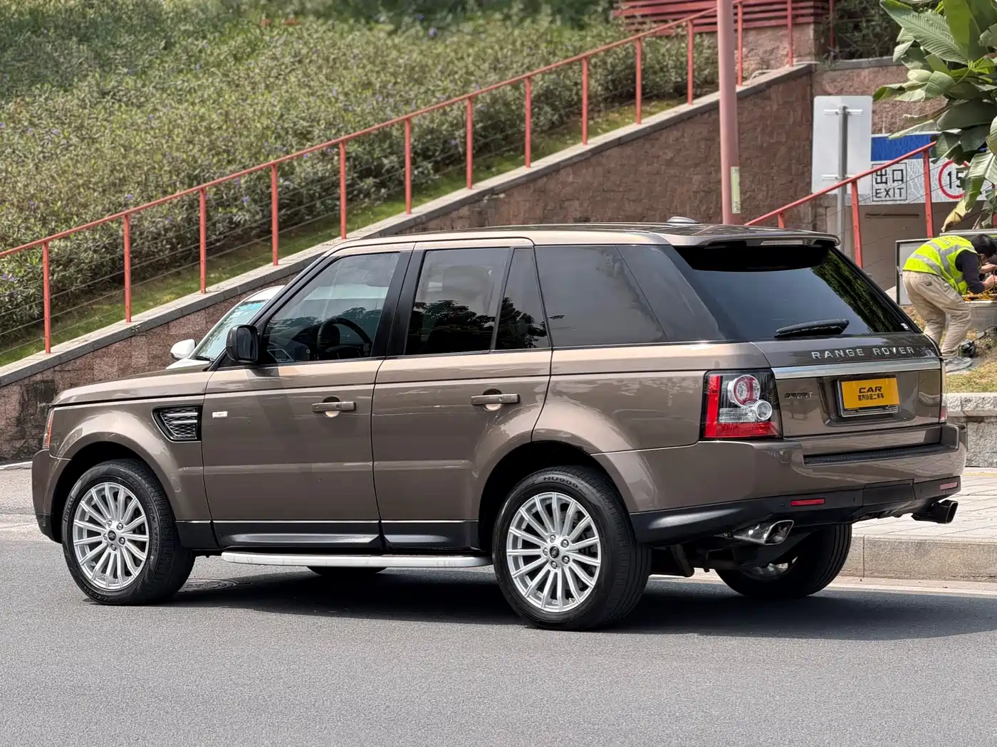 Land Rover Range Rover Sport 2013 3.0 TDV6 Diesel фото 6