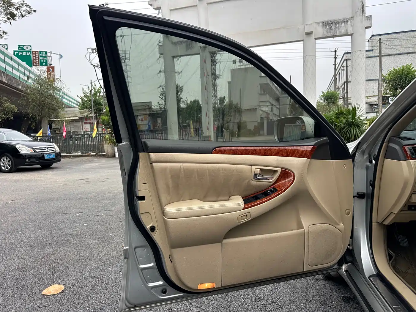 Toyota Crown 2005 Model 3.0L Royal фото 9