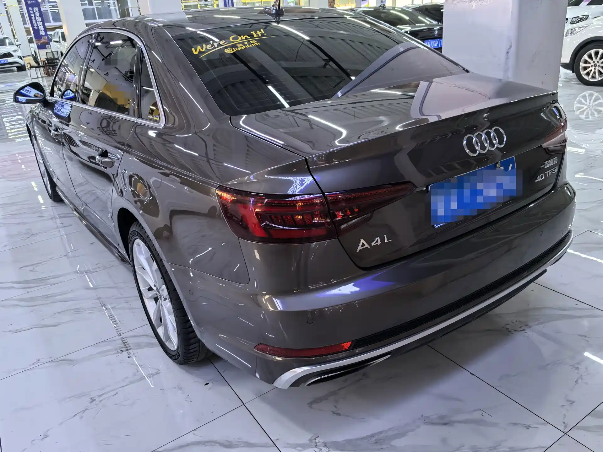 Фото 4 - Audi A4L
