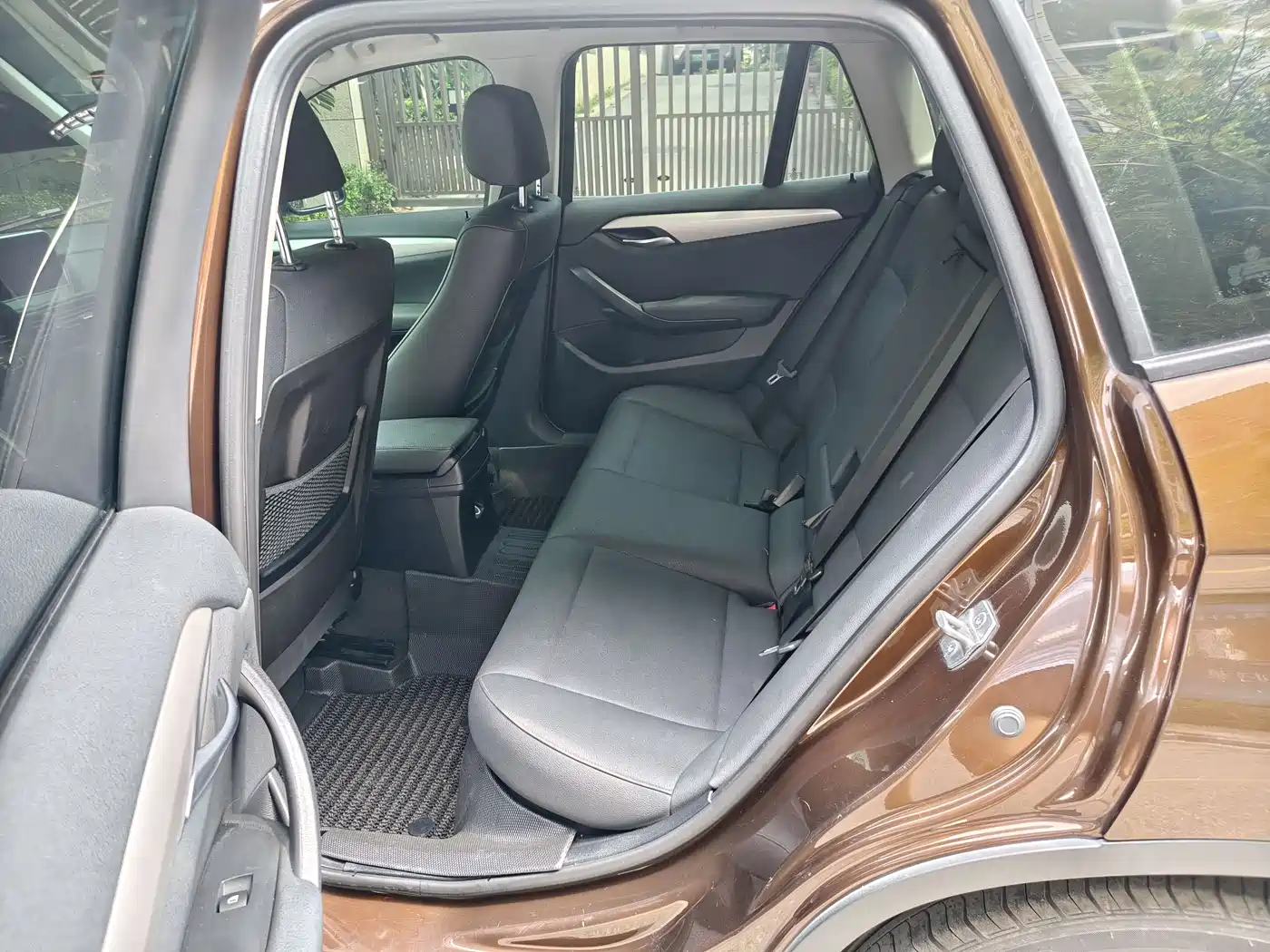 BMW X1 (Import) 2012 sDrive18i Luxury фото 7