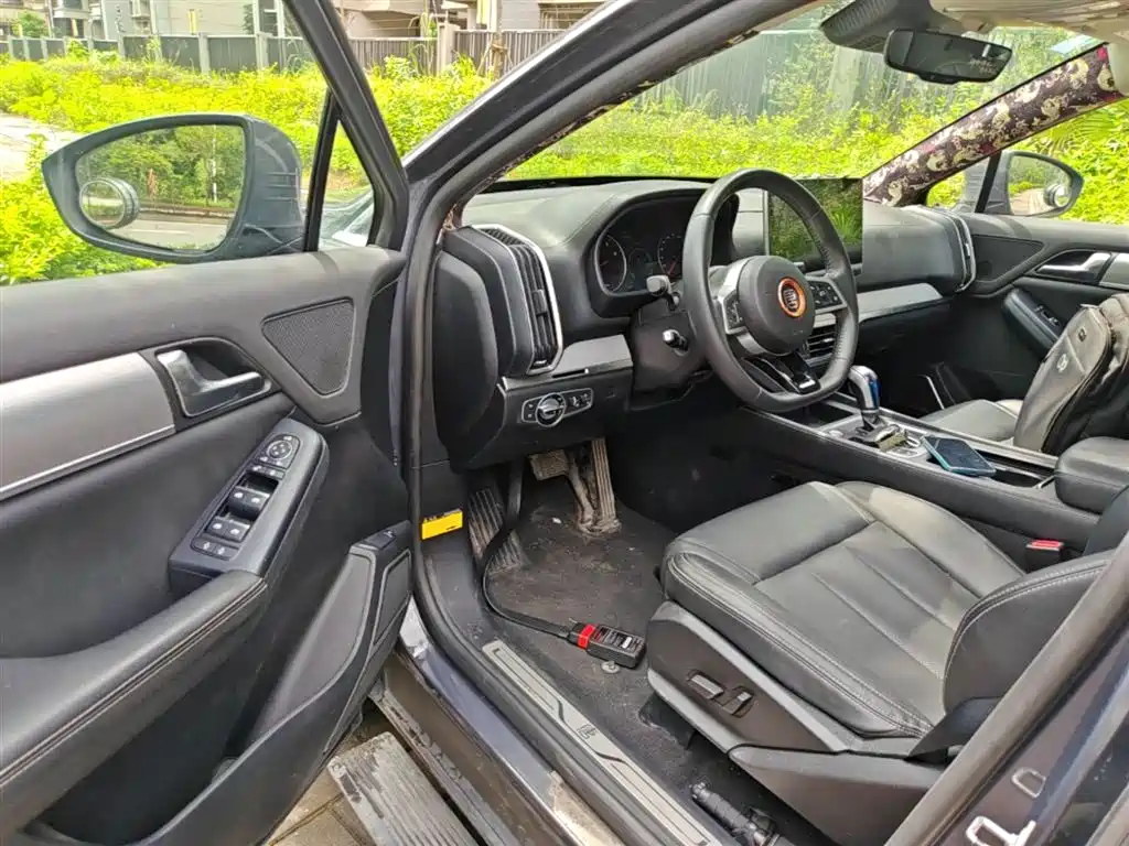 BYD TANG