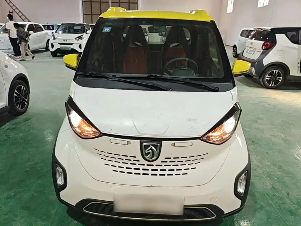 Фото 3 - Baojun E100
