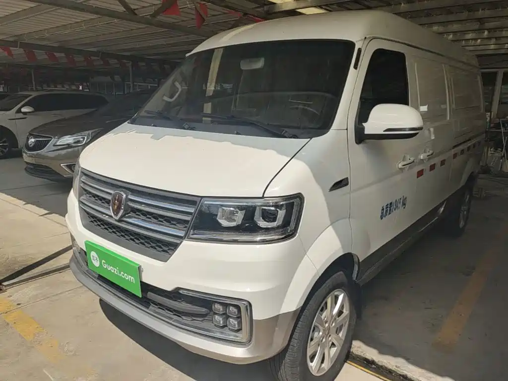 Jinbei New Hiace S 2024 2023 1.5L Fortune Van 2/5-seater Non-AC Version SWC15M
