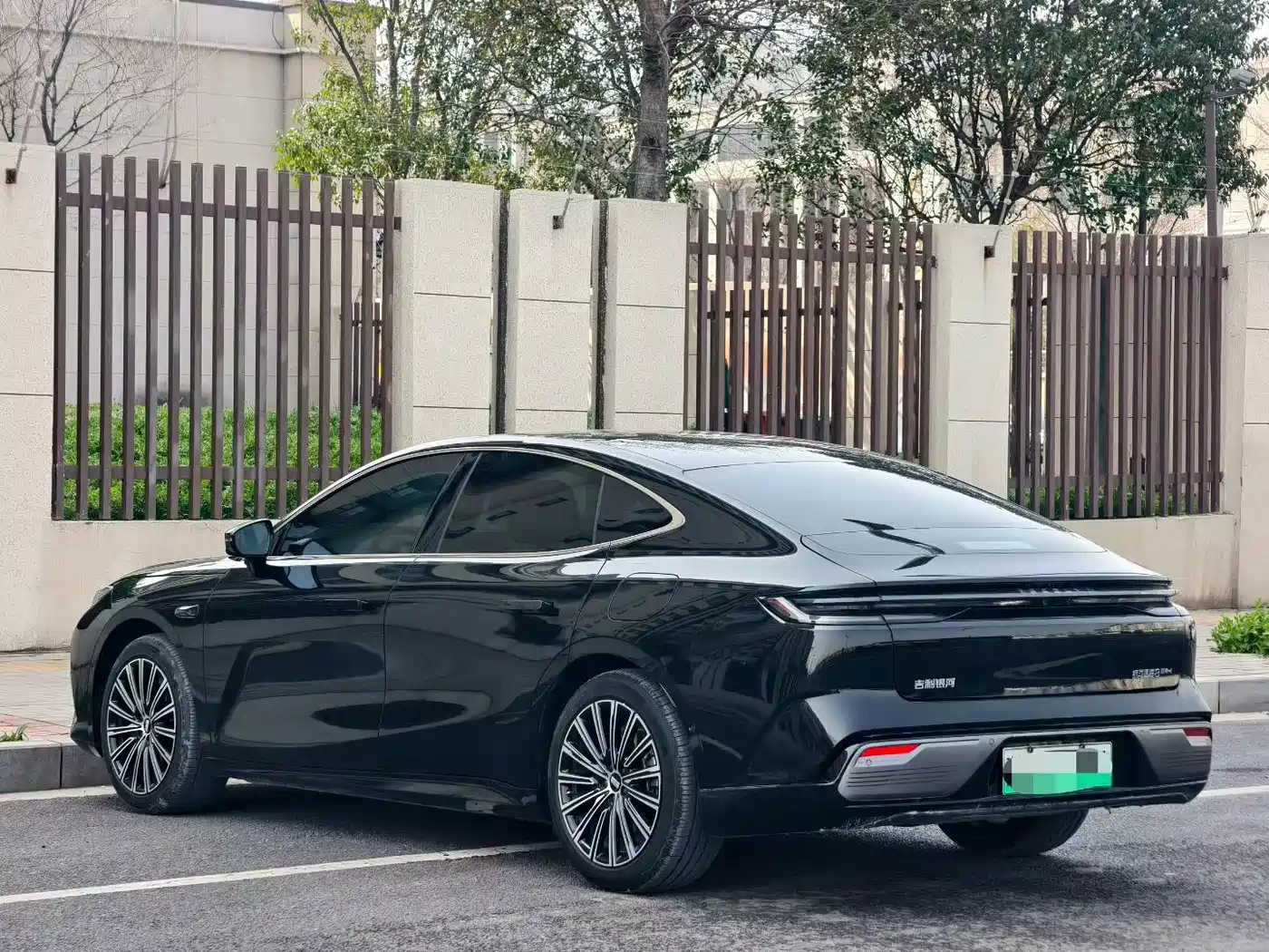 GEELY GALAXY GALAXY SPARKLE 8