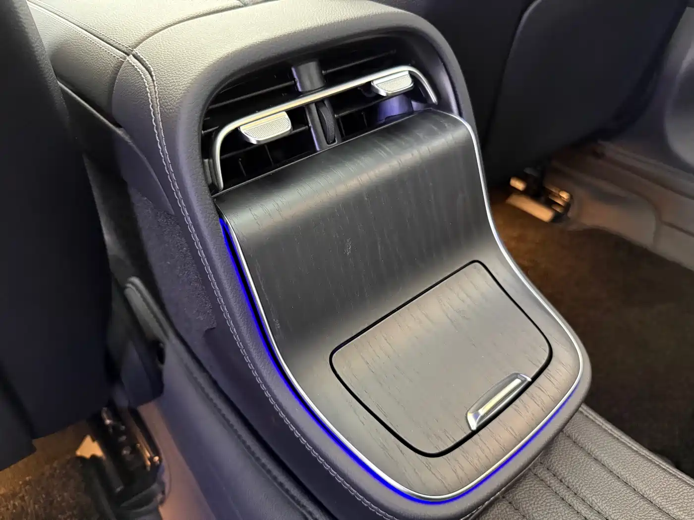 Mercedes-Benz E-Class 2024 E 300 L Fashion Sport фото 14