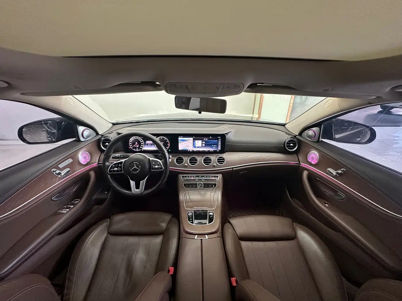 Mercedes-Benz E-Class 2020 E 260 L фото 16