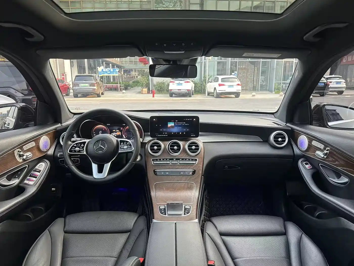 Mercedes-Benz GLC 2022 Model GLC 300 L 4MATIC Dynamic Edition фото 6