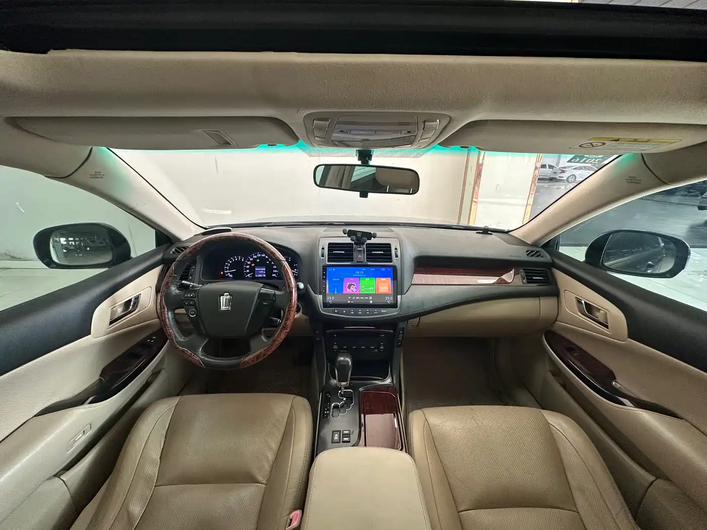 Toyota Crown 2010 2.5L Royal Leather Sunroof Navigation фото 12