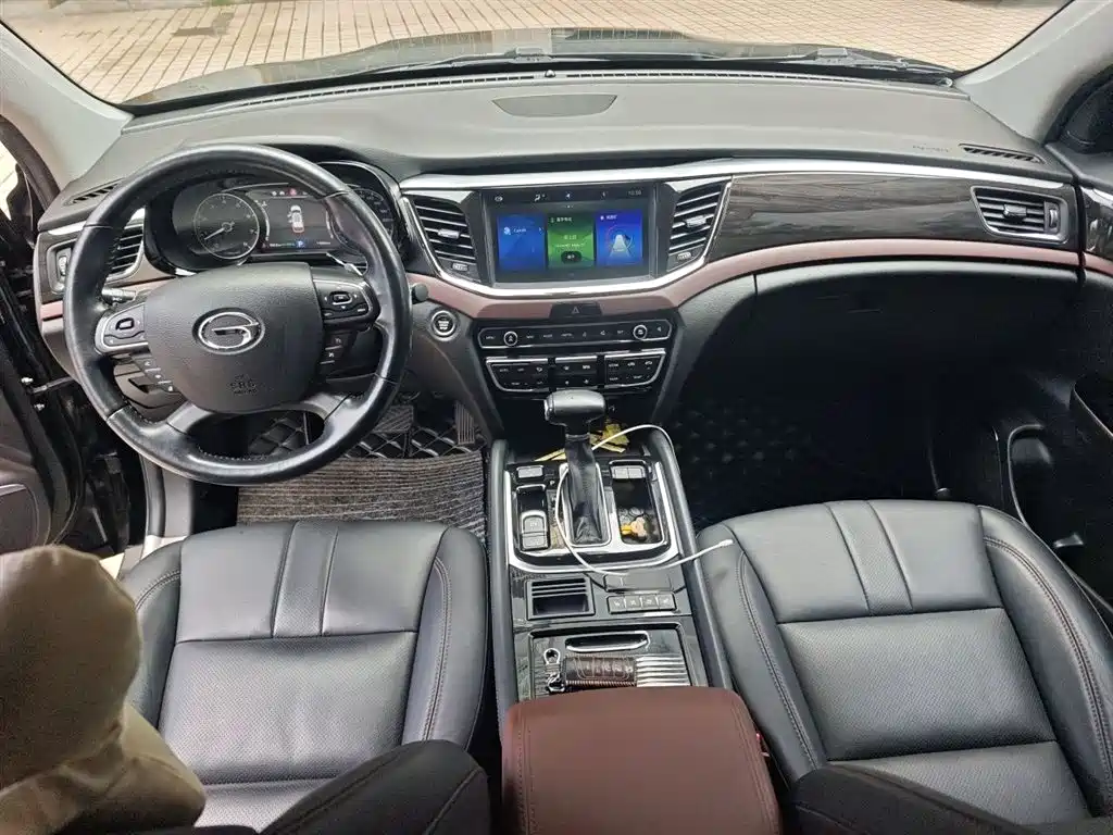 GAC Trumpchi Trumpchi GS8 2017 320T 2WD Luxury Smart Connect (7-seater) фото 13