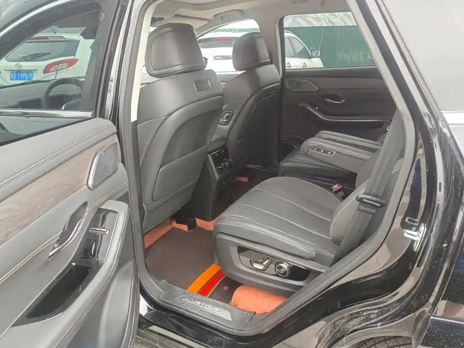 Jetour Shanhai L9 2025 2025 1.5TD 2DHT Luxury 6-Seater