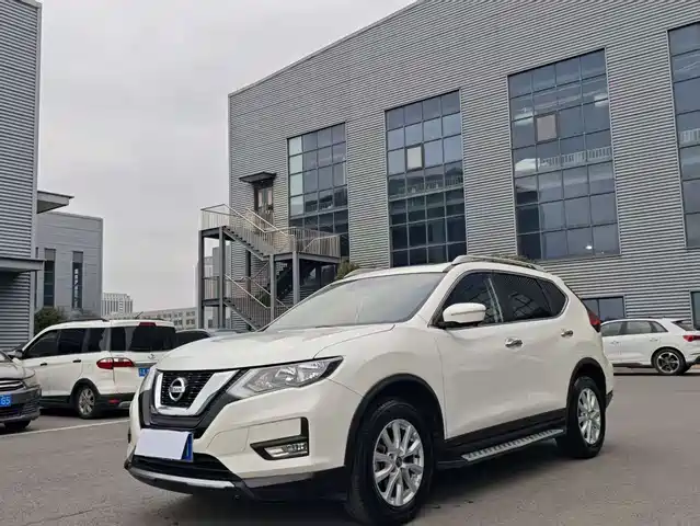 NISSAN QIJUN