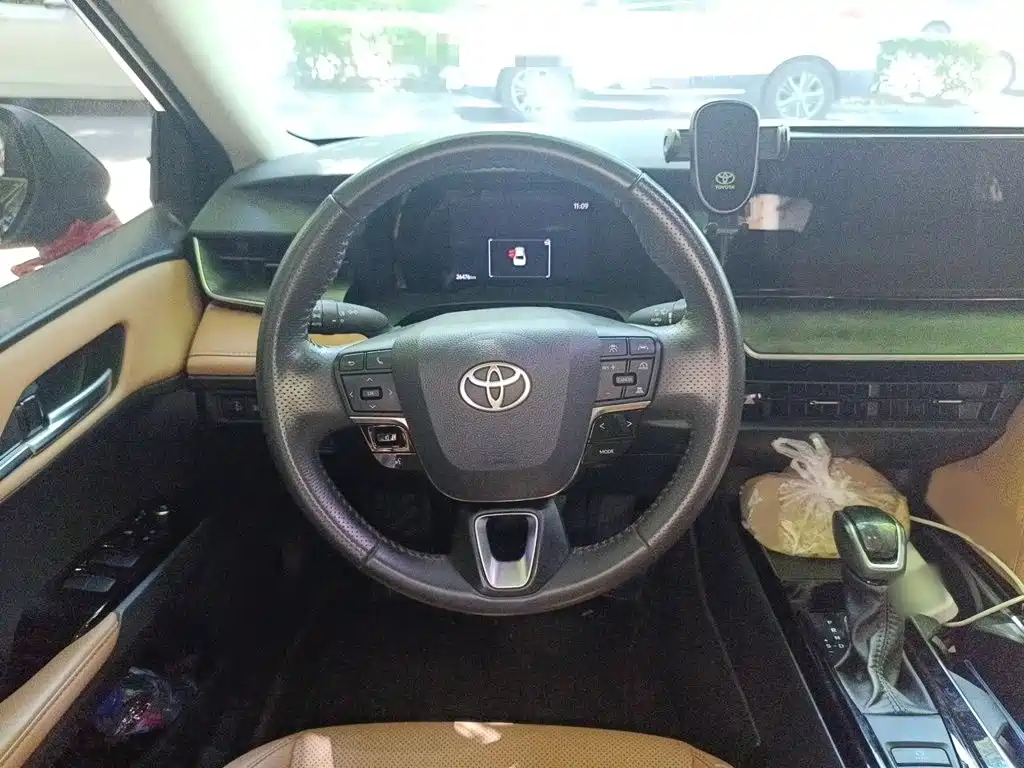 Toyota Camry 2024 2024 Hybrid 2.0HGVP Luxury Edition