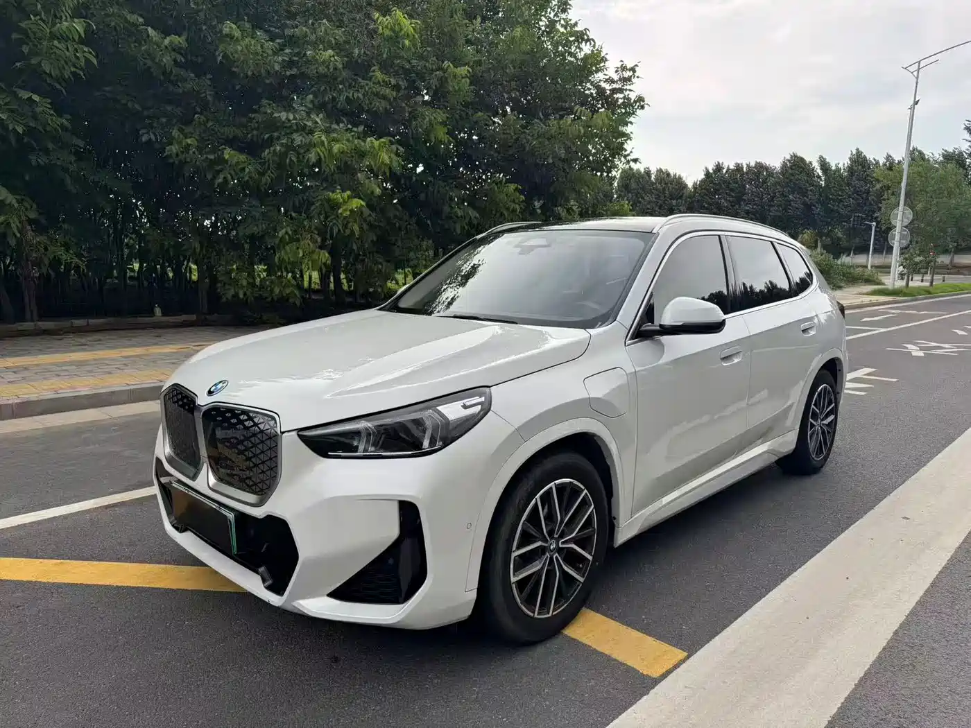 BMW BMW iX1 2023 eDrive25L M Sport Package