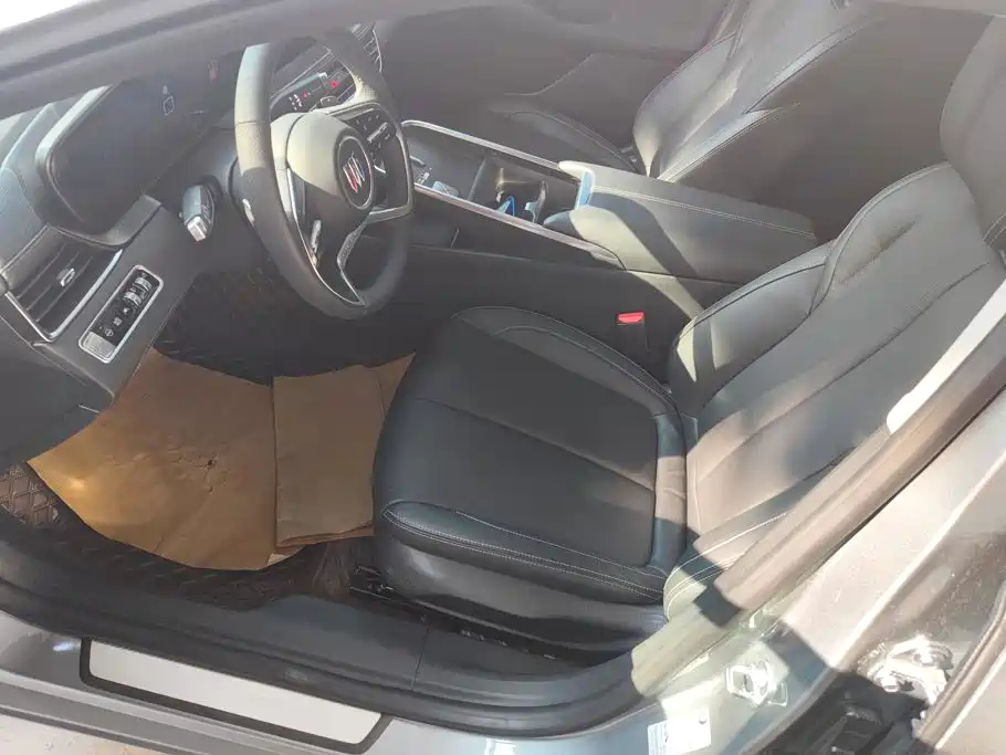 Buick LaCrosse 2024 2023 28T Premium Edition