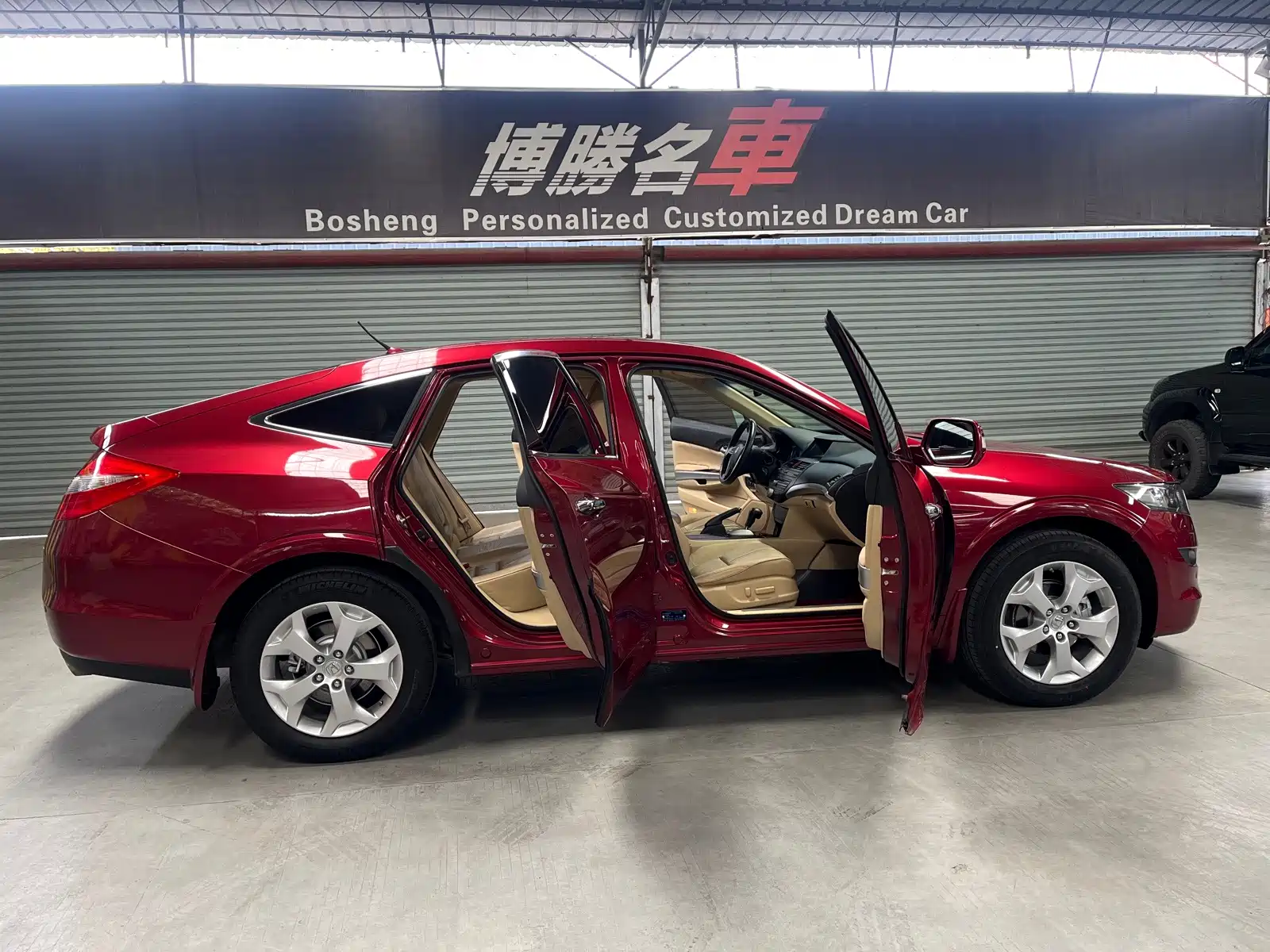 Фото 12 - Honda Crosstour