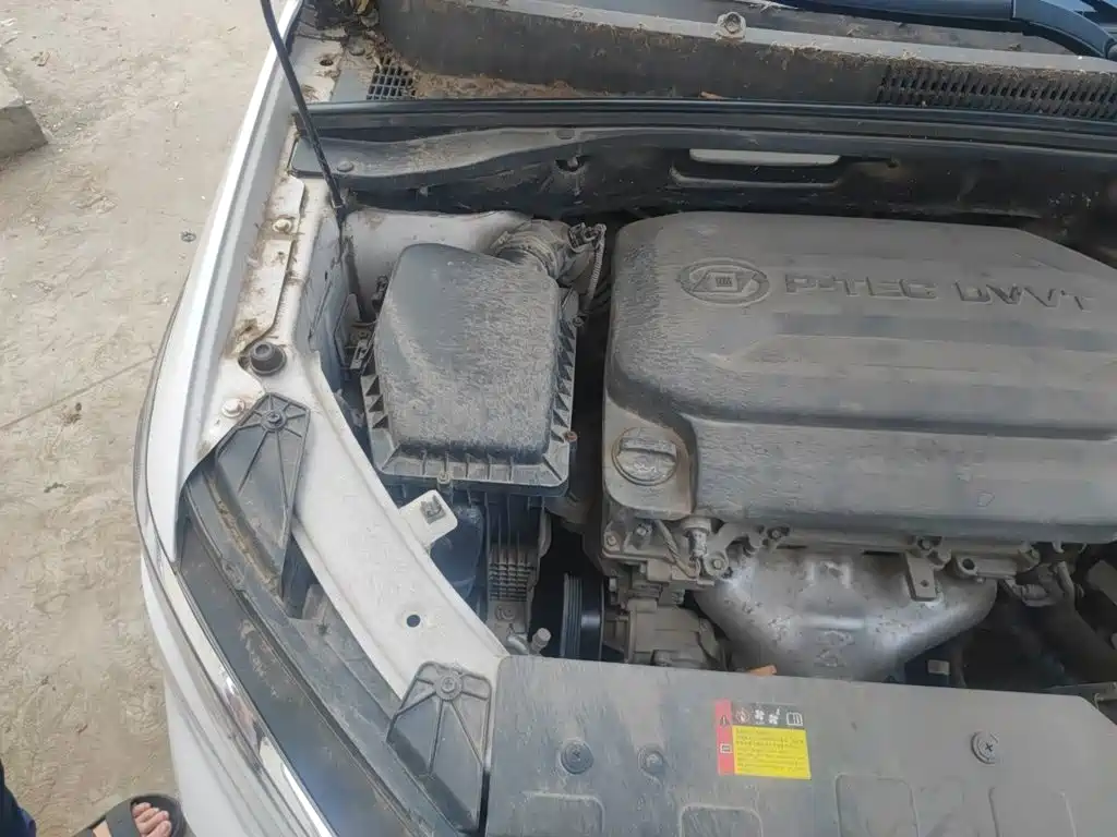 Baojun 360 2019 2018 1.5L Manual Luxury Model China V