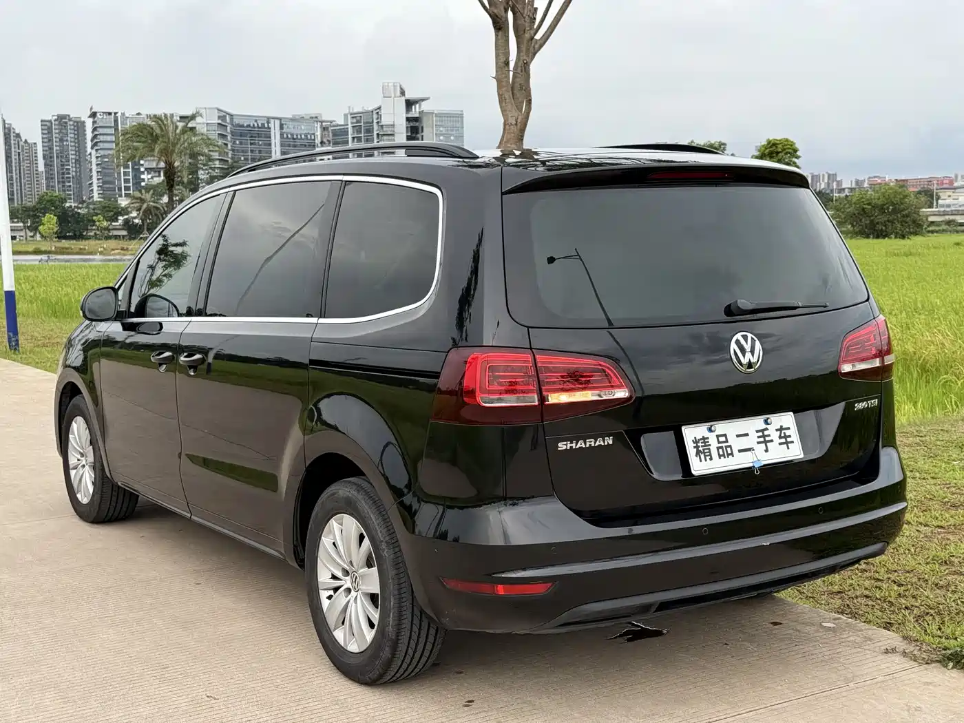 Volkswagen Sharan 2018 2016 280TSI Enjoyment 7-Seater