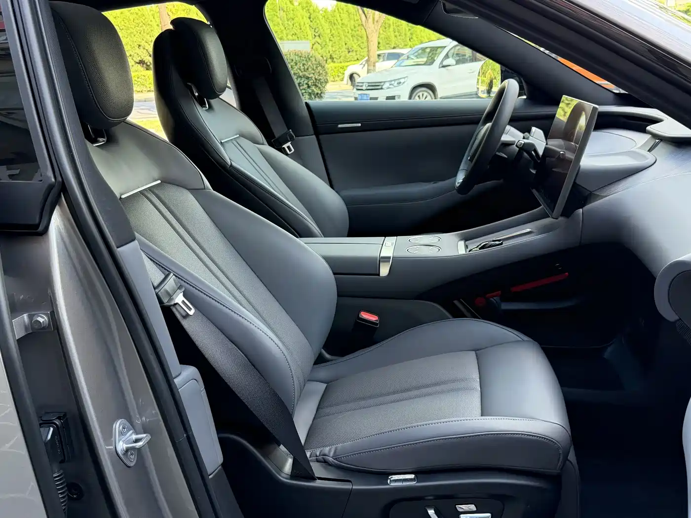 Xiaomi Auto Xiaomi YU7 2026 2025 Extended Range RWD Edition