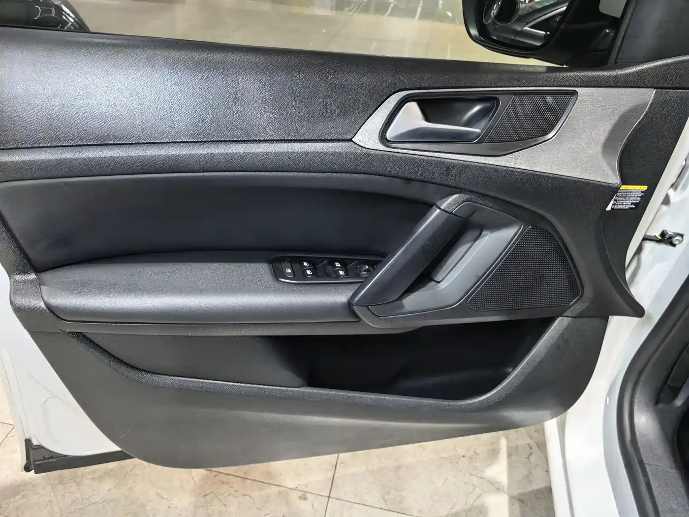Peugeot 408 2023 2022 1.6T Progressive Edition