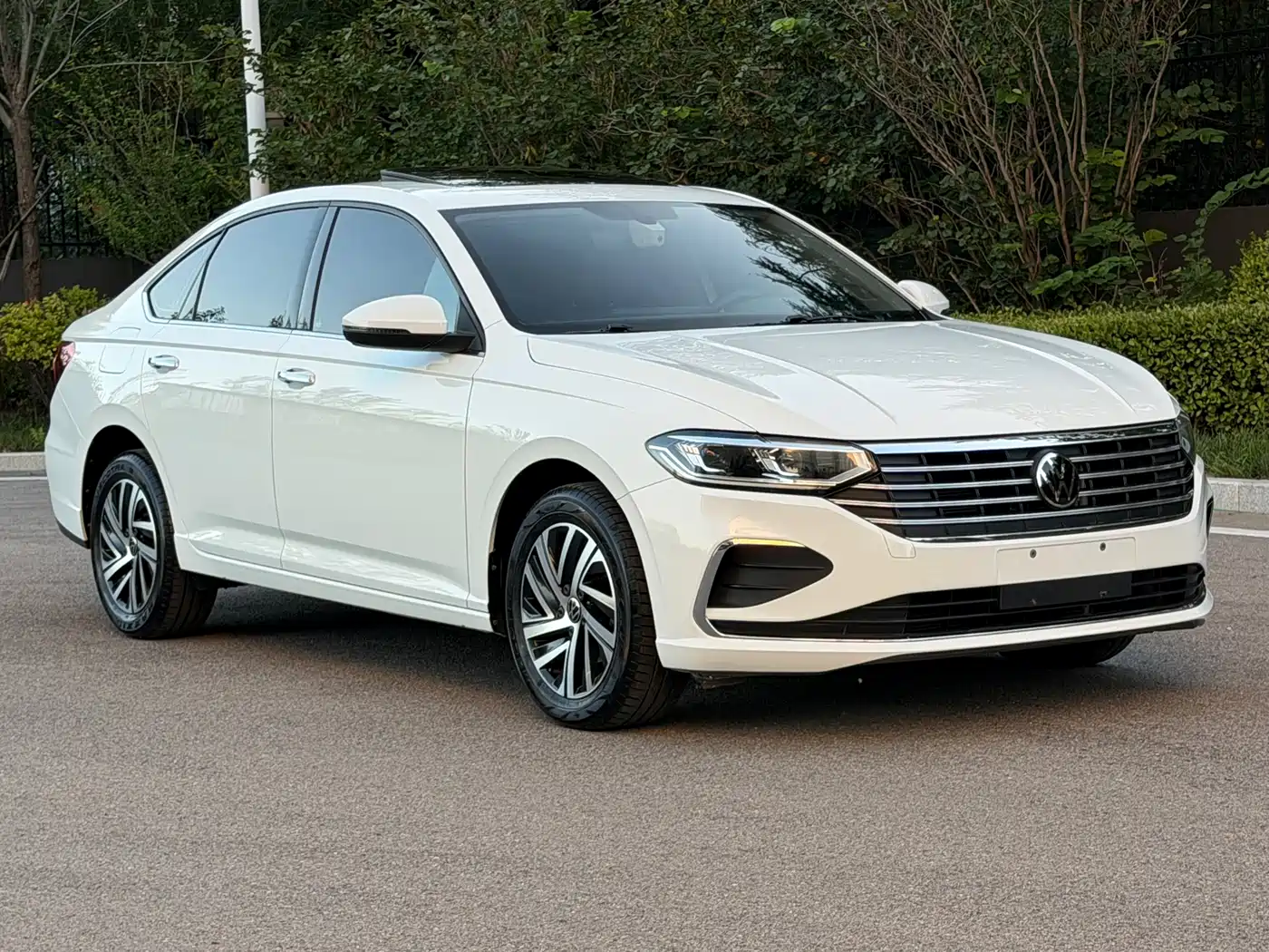 Volkswagen Lavida, миниатюра 3