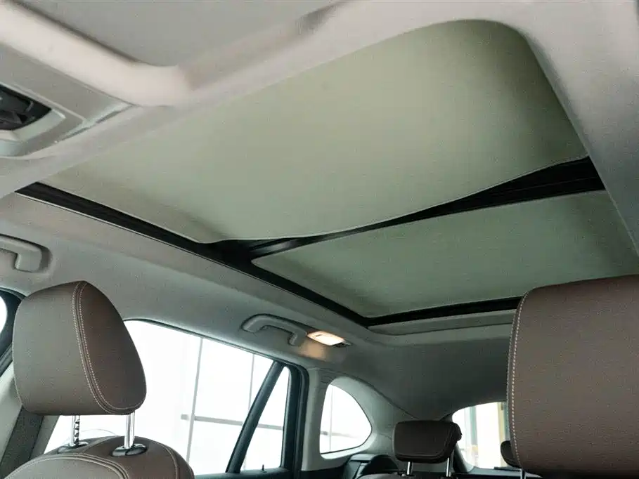 BMW X1 2022 sDrive25Li Leading фото 23