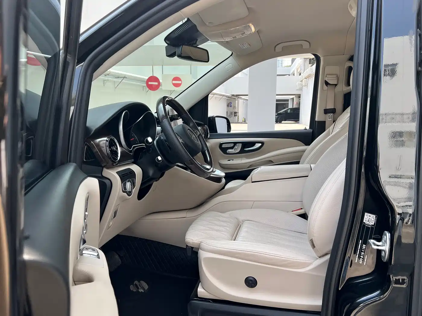 Mercedes-Benz V-Class 2022 V 260 Pilot Edition фото 4