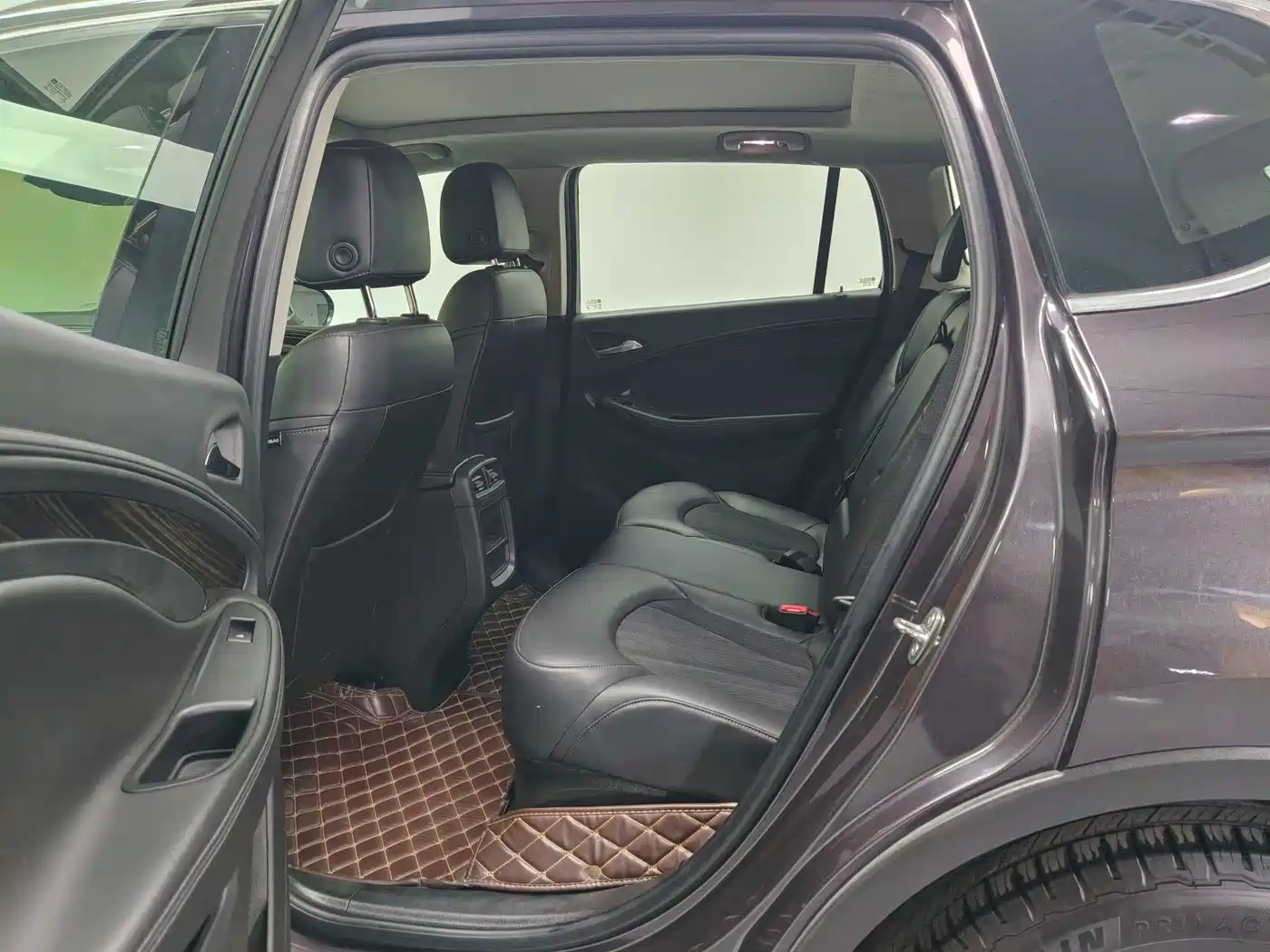 Buick Envision Plus 2018 20T 2WD Leading фото 6