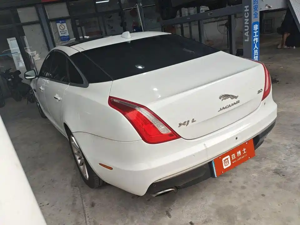 Jaguar XJ 2017 2016 XJL 3.0 SC 2WD Elegance Business Edition