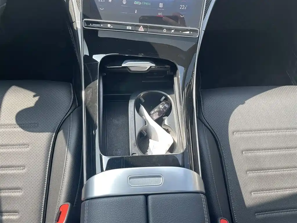 Mercedes-Benz C-Class 2022 Facelift C 260 L Sport фото 12