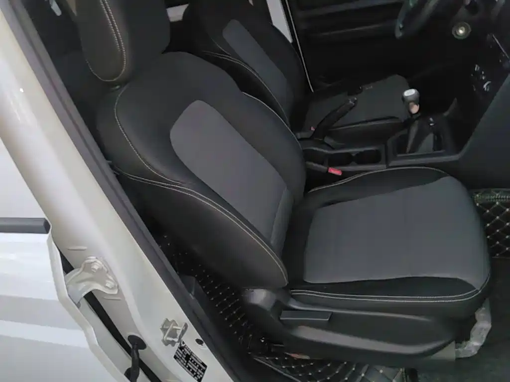 Wuling Motors Wuling Hongguang PLUS 2023 2019 1.5T Manual Standard 5-Seater