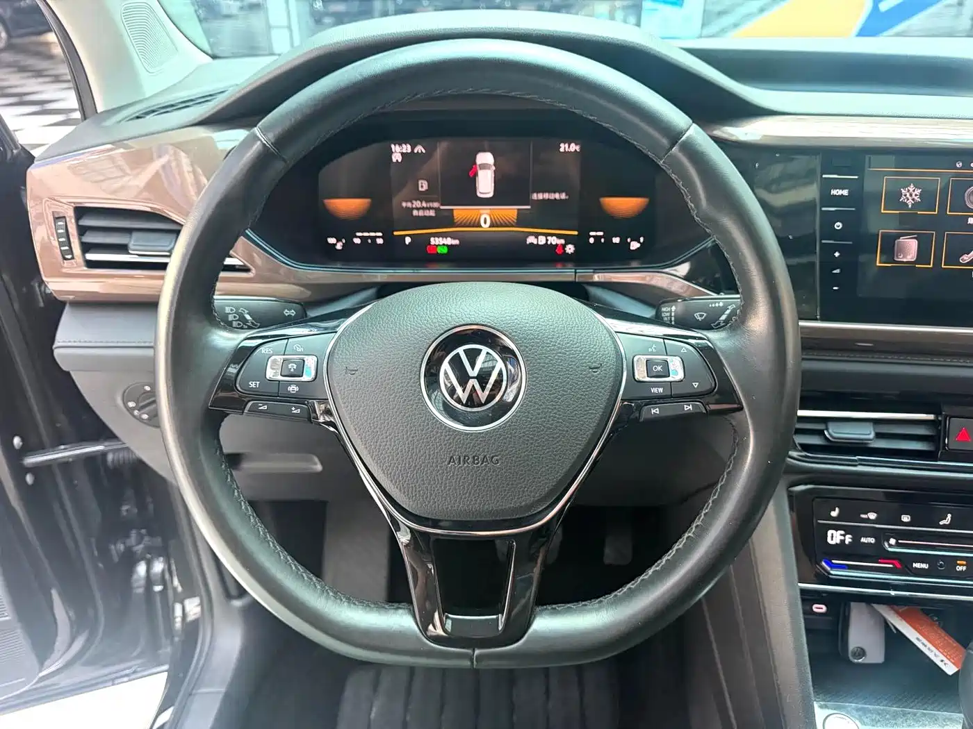 Volkswagen Tharu, миниатюра 10