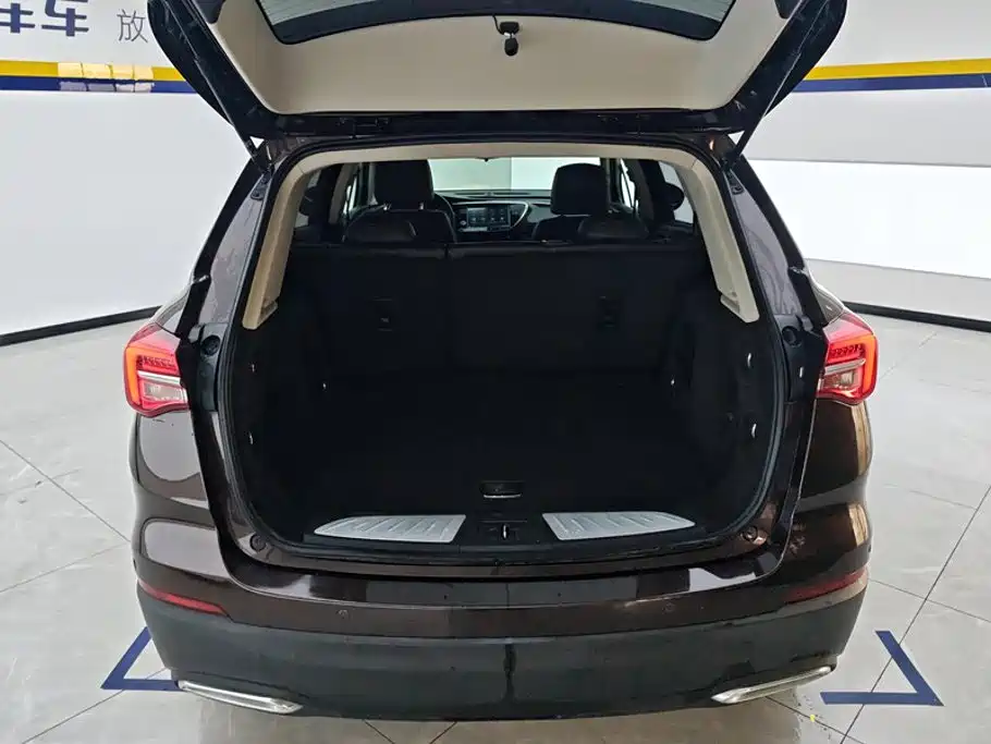 Фото 4 - Buick Envision Plus