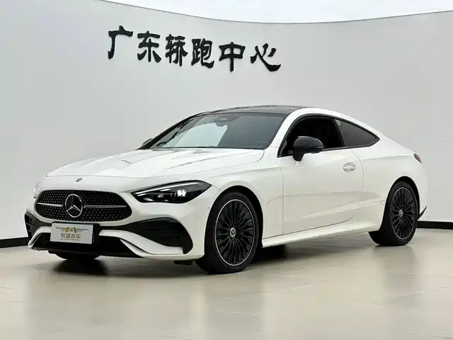 Mercedes-Benz CLE 2024 CLE 300 4MATIC Luxury Coupe — фото 1