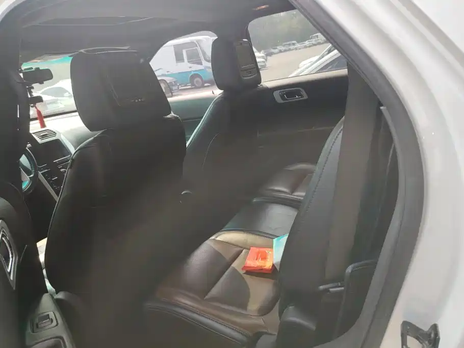 Ford Explorer (Import) 2015 2013 3.5L Premium Edition