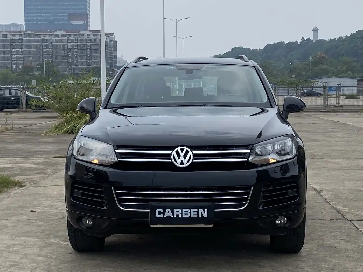 Volkswagen Touareg 2010 2011 3.0TDI Diesel Standard