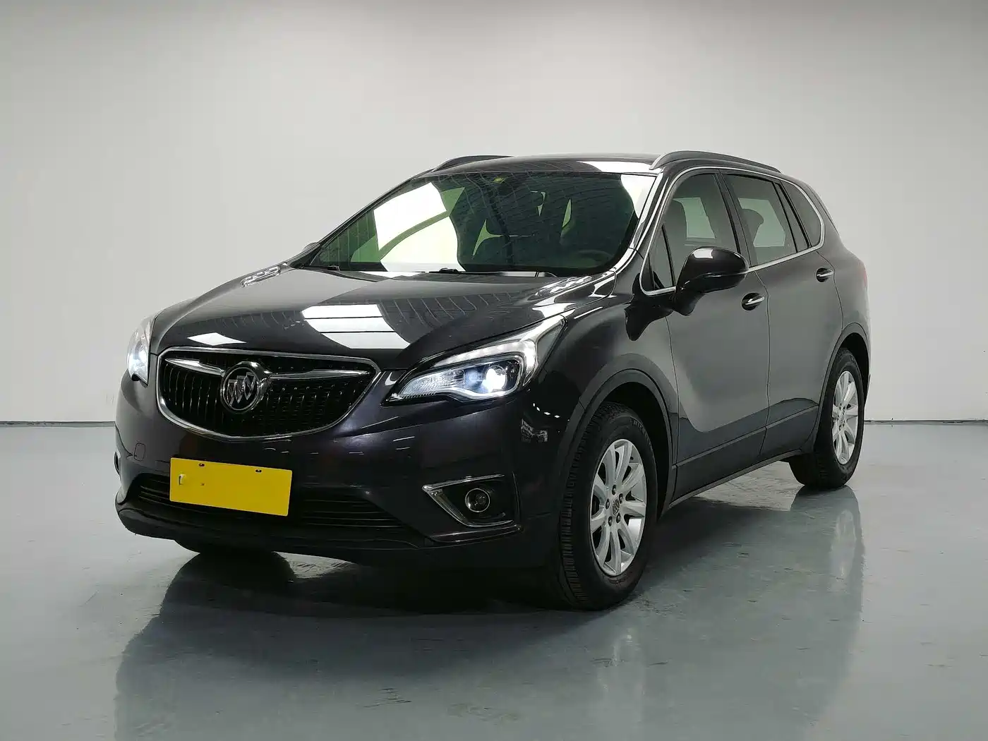 Buick Envision Plus 2018 20T 2WD Leading