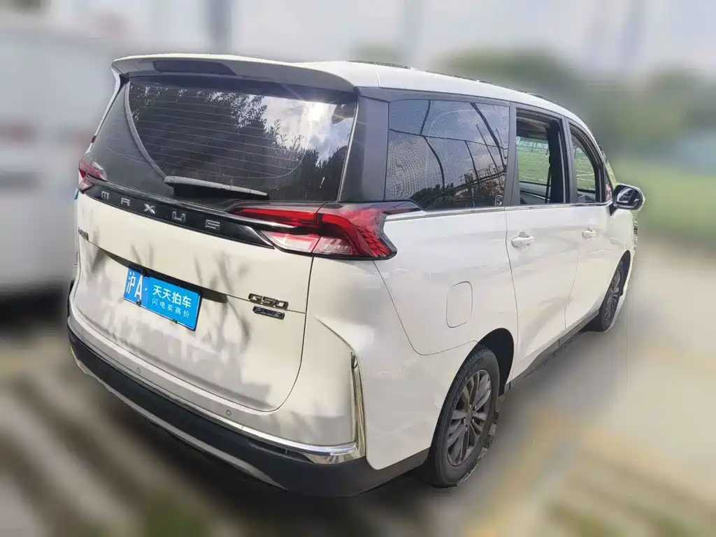 Фото 2 - Maxus Maxus G50