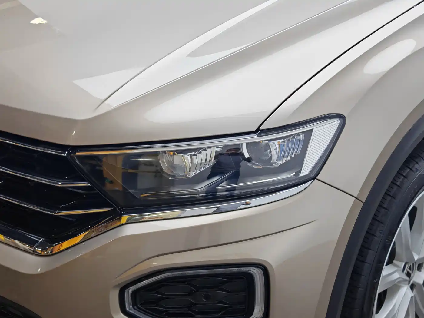 VOLKSWAGEN T ROC EXPLORING SONGS