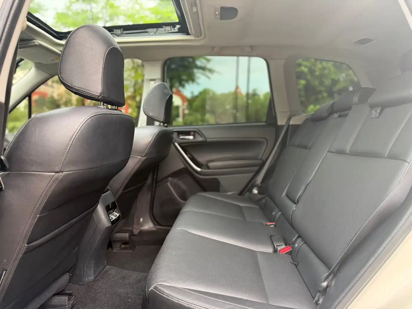 SUBARU FORESTER