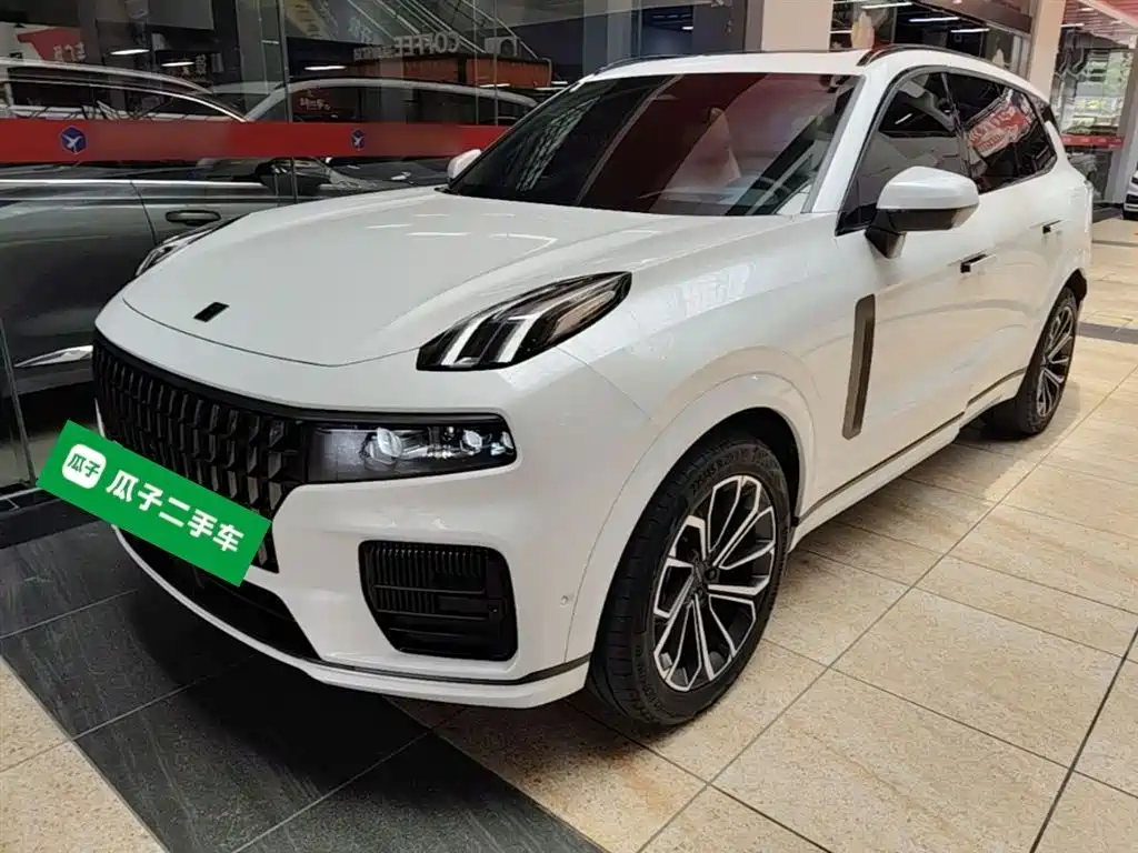 Lynk & Co 09 EM-P 2023 2.0TD EM-P Long Range PM 6-Seater
