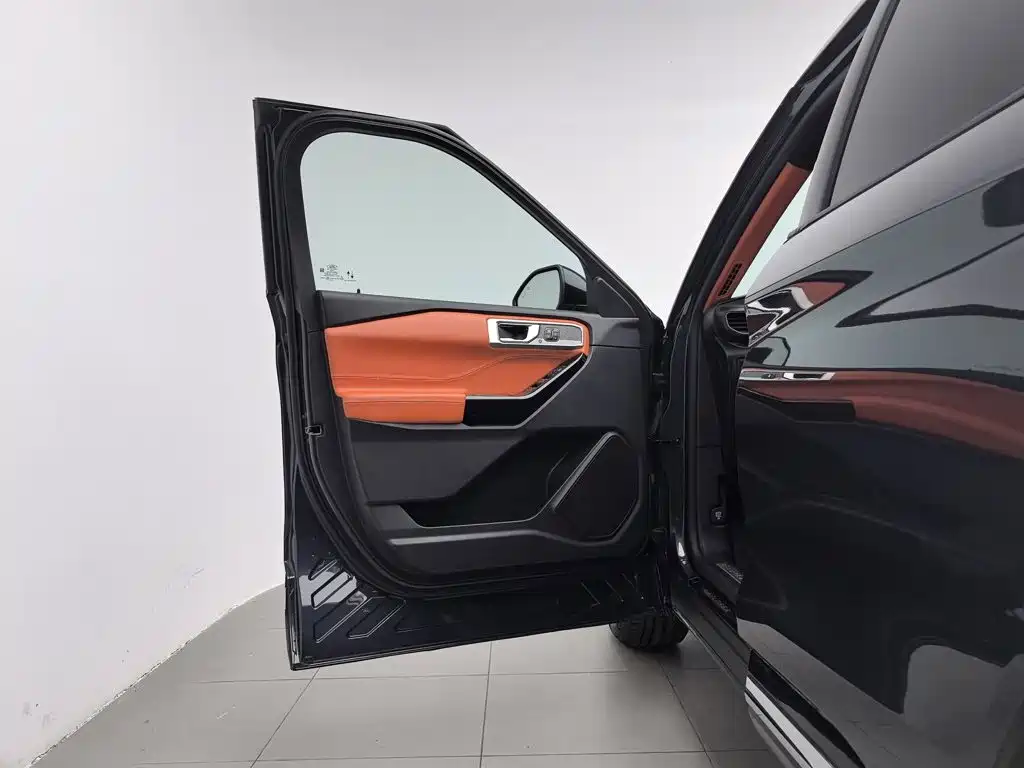 Ford Explorer 2020 2020 EcoBoost 285 AWD Titanium Edition 6-Seater