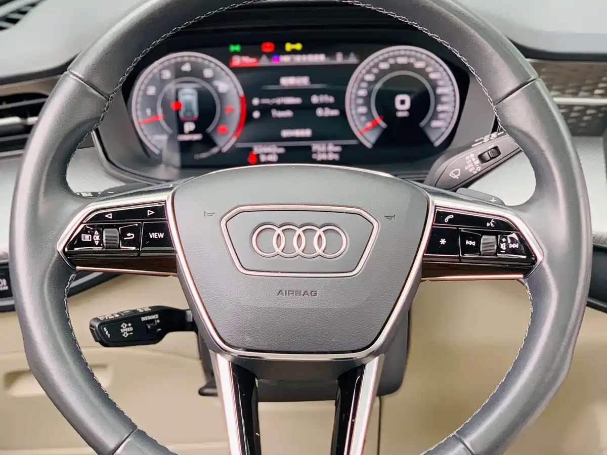 Audi Q6 2023 2023 50 TFSI quattro Soaring Edition One
