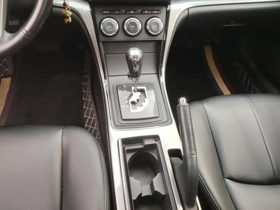 Mazda Ruiyi 2012 2011 Model 2.0L Auto Elite