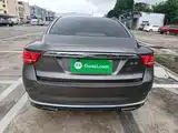Фото 4 - Geely Borui